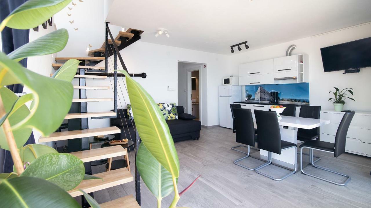 Apartment Segnia Senj  Exterior foto